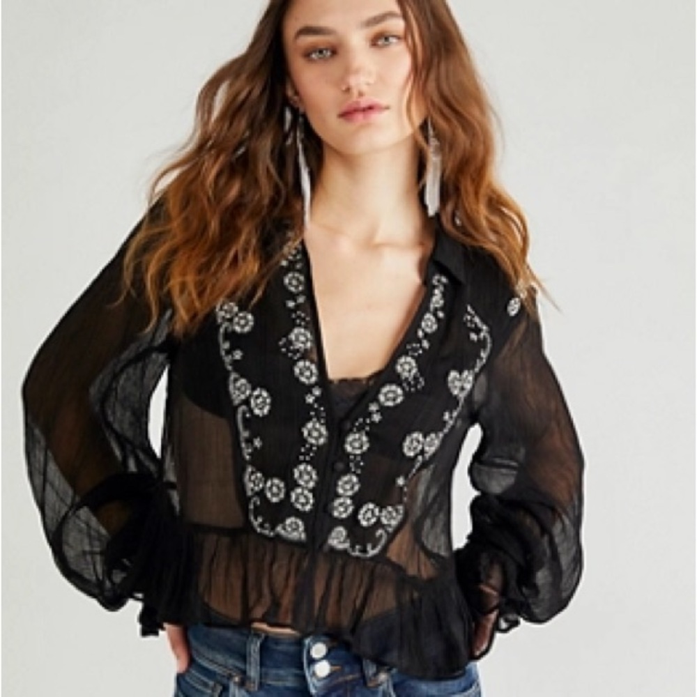 NWT Free People Kasey Embellished Top Size Small Z205